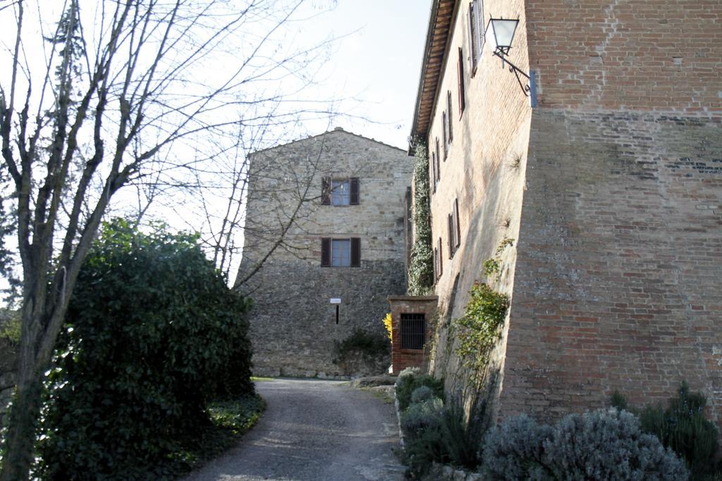 Agriturismo Castello Saltemnano Buonconvento Exterior photo