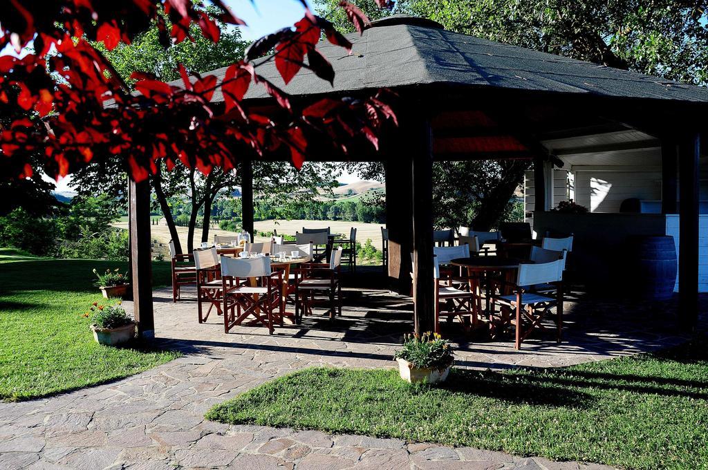 Agriturismo Castello Saltemnano Buonconvento Exterior photo